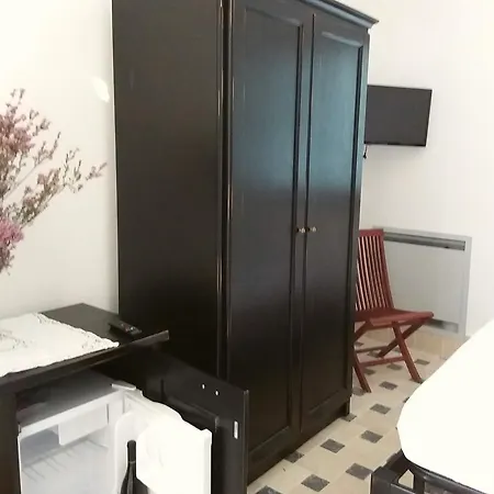 مزرعة للإقامة La Trottoria *