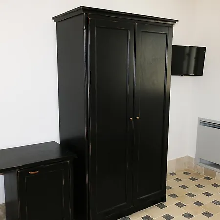 La Trottoria مزرعة للإقامة *