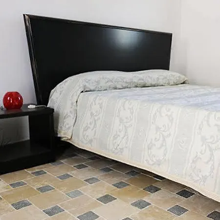 La Trottoria مزرعة للإقامة